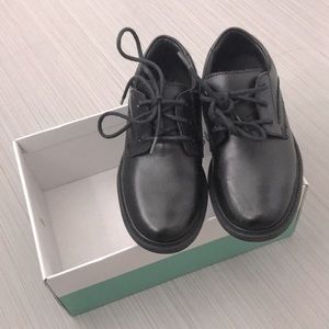 Boys Clark’s Black Dress Shoes, Size 12.5